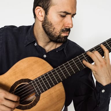 Thumbnail image of Eduardo Díaz