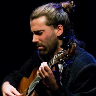 Thumbnail image of Agustín Luna